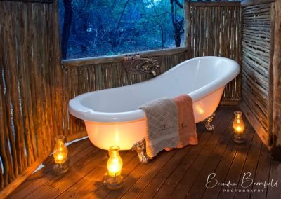 Botswana - Bath at Lodge - Brendan Bromfield Photography